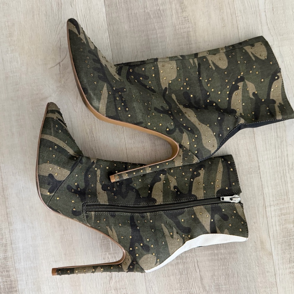 Steve Madden Olive Camo  rhinestone High-Heel Boots with Black a - Picture 3 of 15